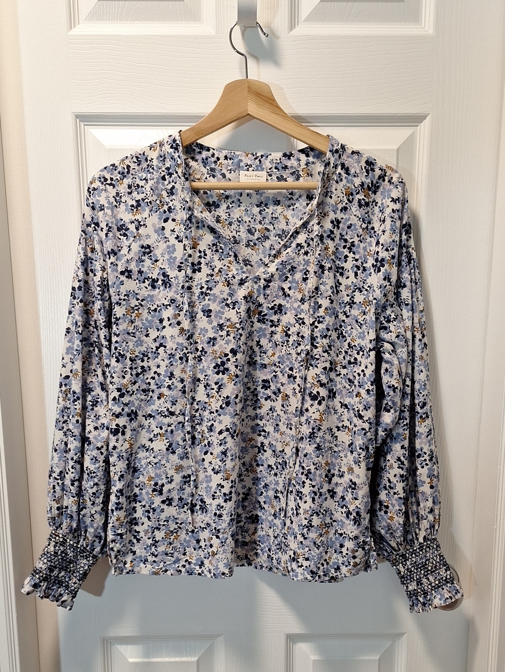 Part Two Light Blue Floral V-Neck Blouse